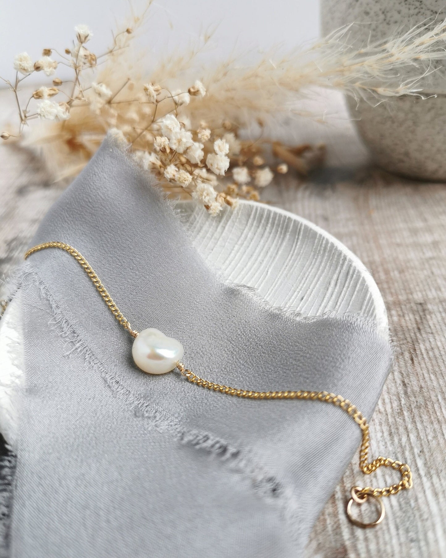 Pearl & gold bracelets - choose your pearl style