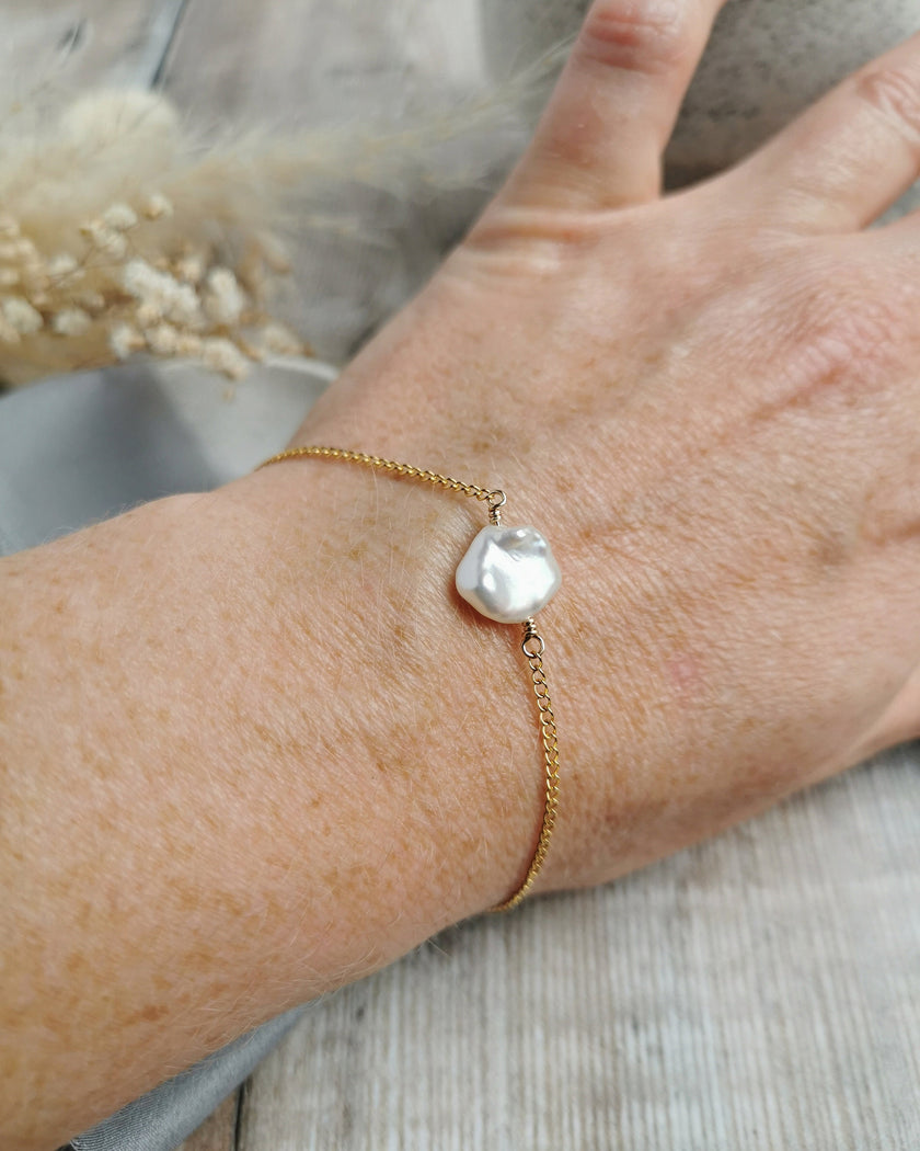 Pearl & gold bracelets - choose your pearl style