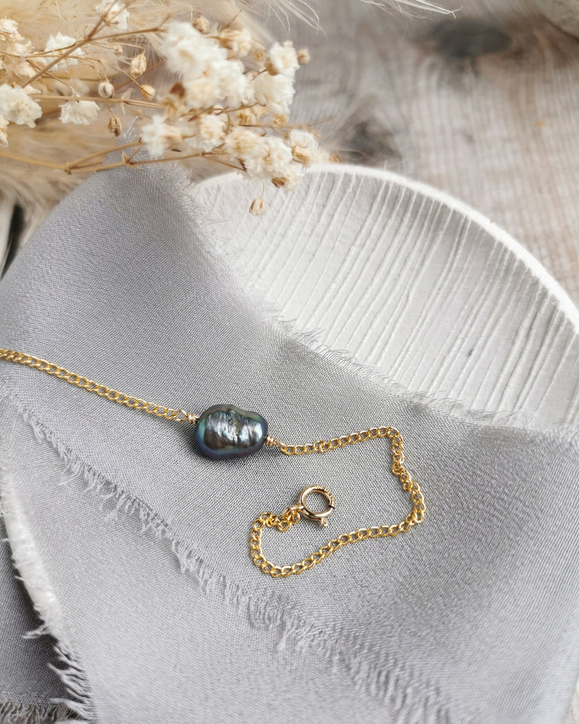 Pearl & gold bracelets - choose your pearl style