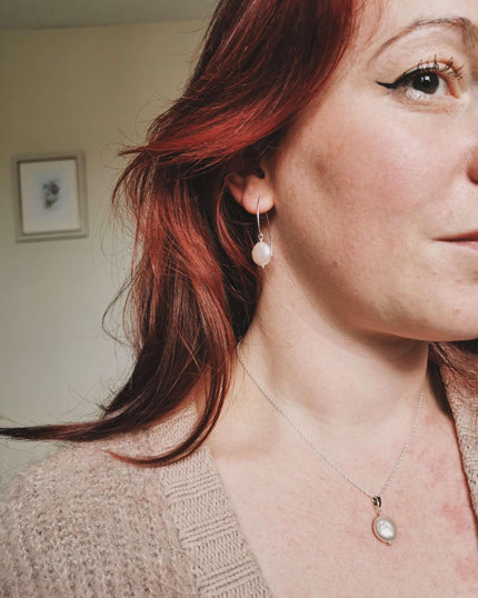 Small Coin Pearl earrings & necklace set in Silver