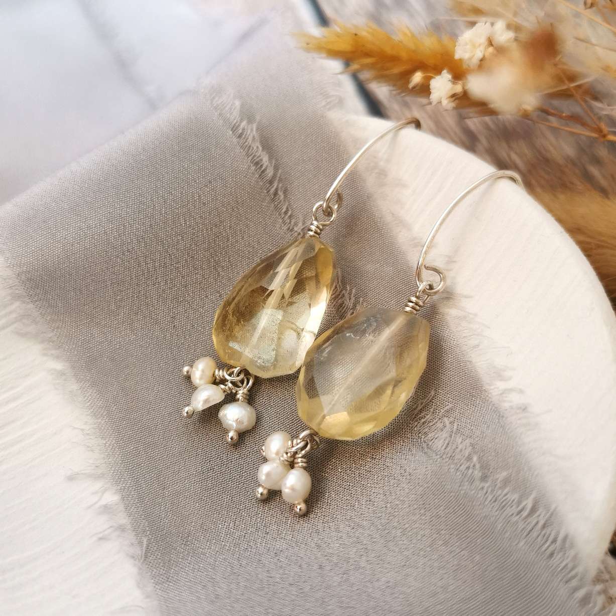 Citrine and Pearl Silver earrings