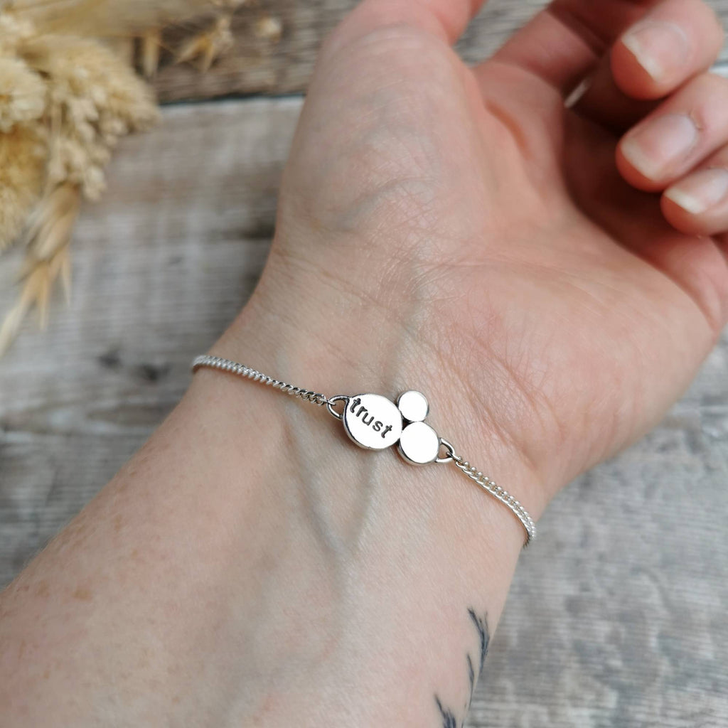 Mini Mantra bracelet - 'Calm' or 'Trust' affirmations