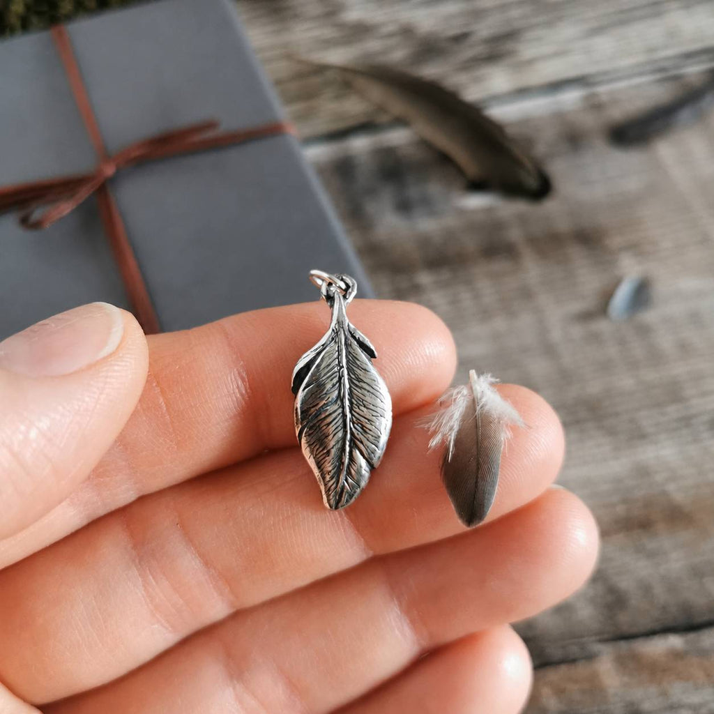 Silver Feather - charm only