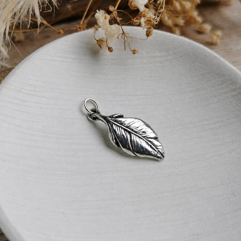 Silver Feather - charm only