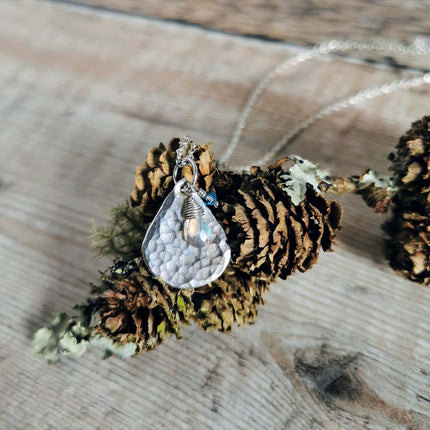 Silver Teardrop pendant with Labradorite charms